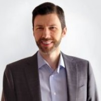 Photo of Daniel Arnold